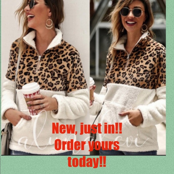 Leopard Print Sherpa Fleece Pullover Top - Picture 4 of 8